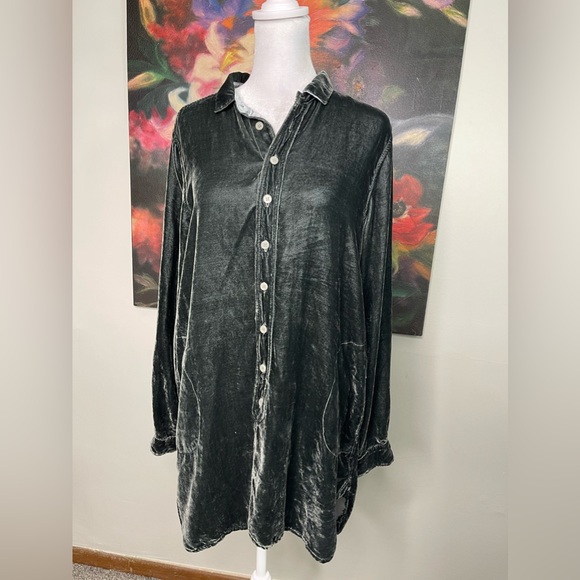 CP shades Gray Velour Soft Button front Longline Blouse Sz Small Made in USA - Picture 1 of 9
